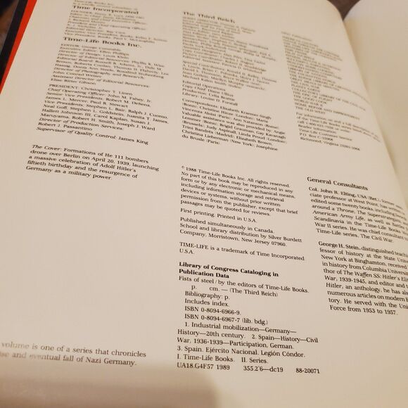 Time-Life Fists of Steel hardcover Book first printing. - Picture 6 of 7